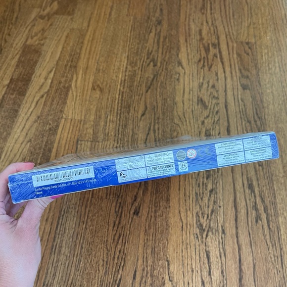 Jumbo Playing Cards - Picture 5 of 9